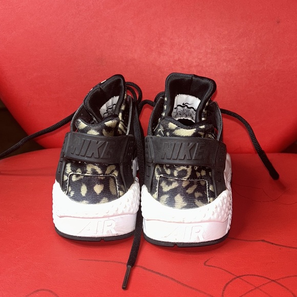 black and leopard Huarache - Picture 3 of 4